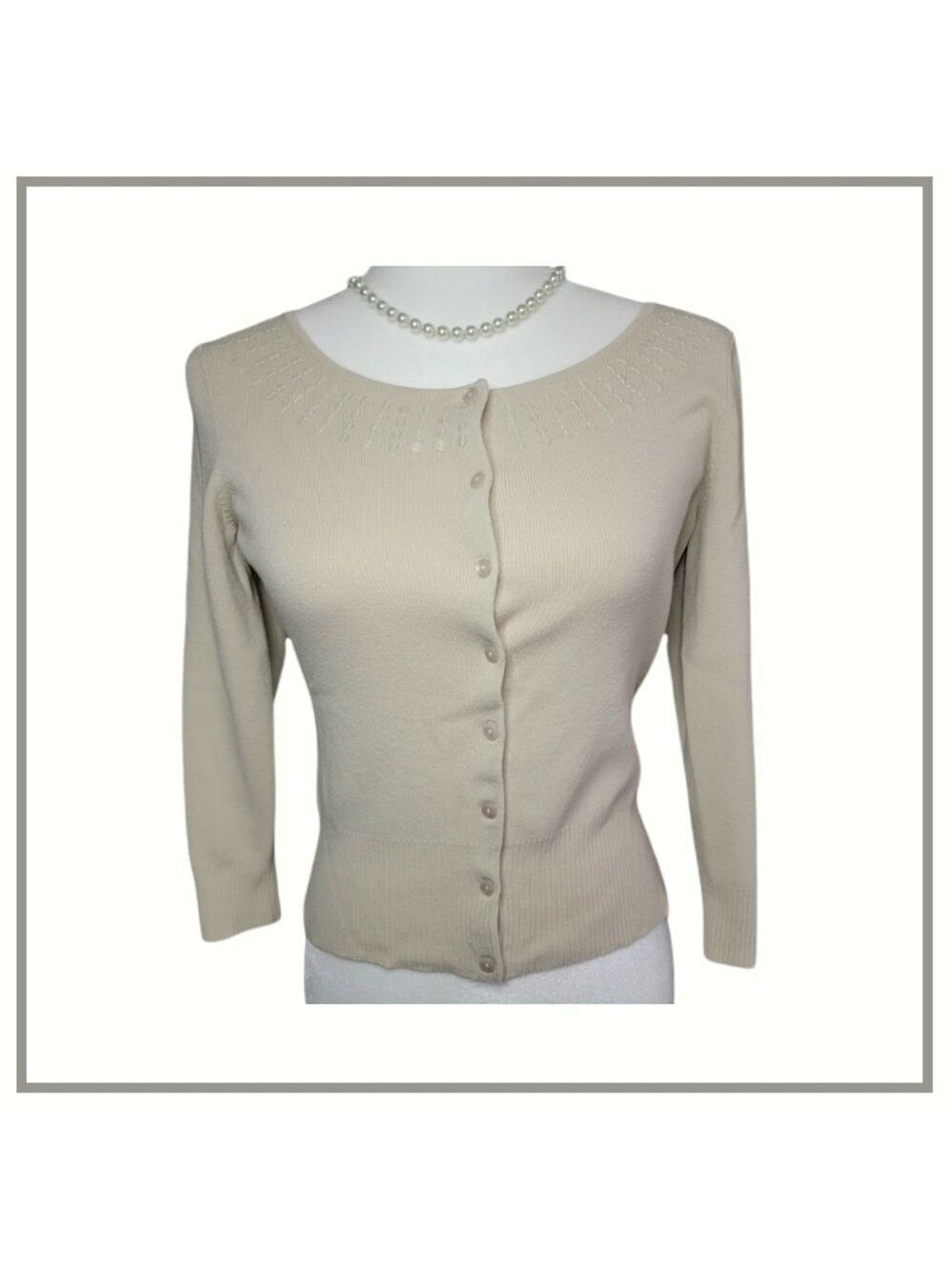 LOFT Cardigan XS with sequins pattern